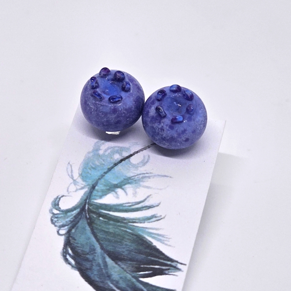 NWT Bluebird Ukranian Glass Lampwork Blueberry Studs. 1/3 inch in width.
